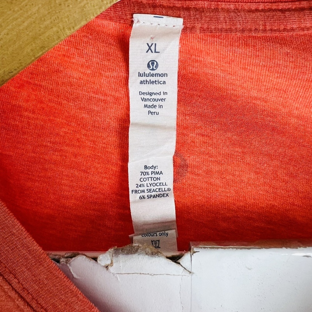 Lululemon The Fundamental Orange V Neck Cotton Lyocell Spandex T-Shirt Mens XL - Picture 4 of 5